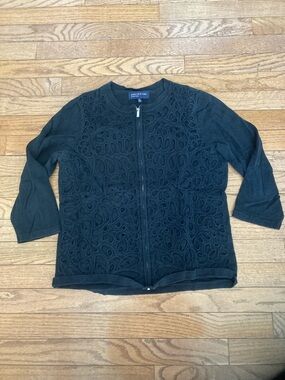 Jones Signature sweater